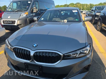 2026 BMW 3 Series Sedan 330i xDrive NA - miniatura 2
