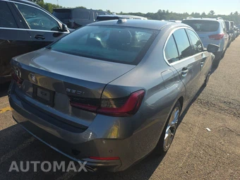 2026 BMW 3 Series Sedan 330i xDrive NA - miniatura 4