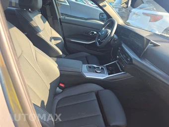 2026 BMW 3 Series Sedan 330i xDrive NA - miniatura 8