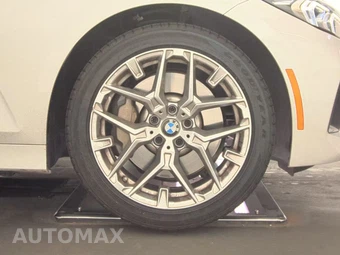 2026 BMW 3 Series Sedan 330i xDrive NA - miniatura 10
