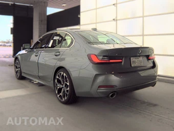2026 BMW 3 Series Sedan 330i xDrive NA - miniatura 8
