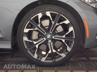 2026 BMW 3 Series Sedan 330i xDrive NA - miniatura 10