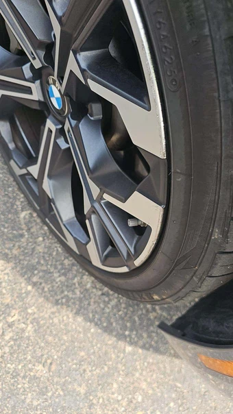 2026 BMW 3 Series Sedan 330i xDrive NA - miniatura 25