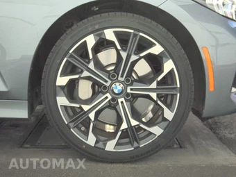 2026 BMW 3 Series Sedan 330i xDrive NA - miniatura 10