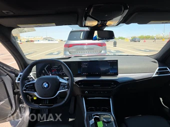 2026 BMW 3 Series Sedan 330i xDrive NA - miniatura 17