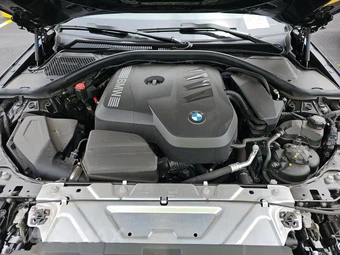 2026 BMW 3 Series Sedan 330i xDrive NA - miniatura 16