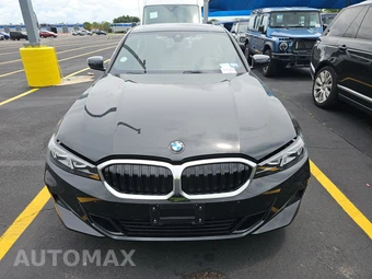 2026 BMW 3 Series Sedan 330i xDrive NA - miniatura 2