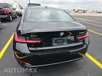 2026 BMW 3 Series Sedan 330i xDrive NA - miniatura 5