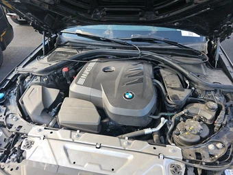2026 BMW 3 Series Sedan 330i xDrive NA - miniatura 16