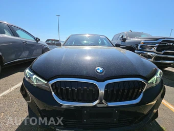 2026 BMW 3 Series Sedan 330i xDrive NA - miniatura 2