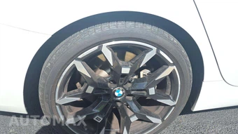 2026 BMW 3 Series Sedan 330i xDrive NA M SPORT LINE - miniatura 19