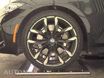 2026 BMW 3 Series Sedan 330i xDrive NA M SPORT LINE - miniatura 9