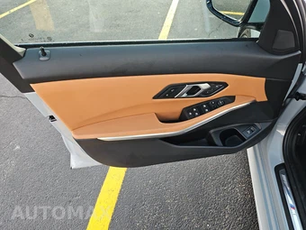 2026 BMW 3 Series Sedan 330i xDrive NA M SPORT LINE - miniatura 9