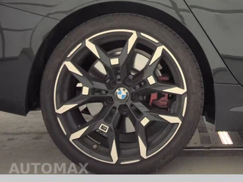 2026 BMW 3 Series Sedan 330i xDrive NA M SPORT LINE - miniatura 11