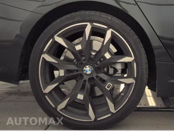 2026 BMW 3 Series Sedan 330i xDrive NA M SPORT LINE - miniatura 11