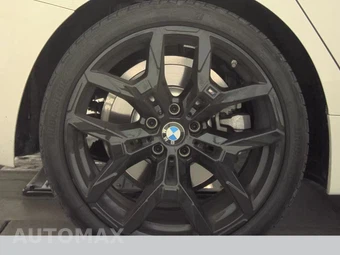 2026 BMW 3 Series Sedan 330i xDrive NA M SPORT LINE - miniatura 11