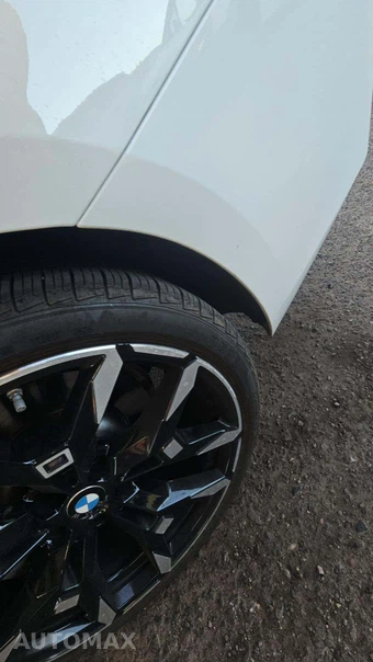 2026 BMW 3 Series Sedan 330i xDrive NA M SPORT LINE - miniatura 30