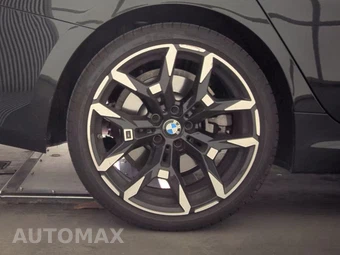 2026 BMW 3 Series Sedan 330i xDrive NA M SPORT LINE - miniatura 11