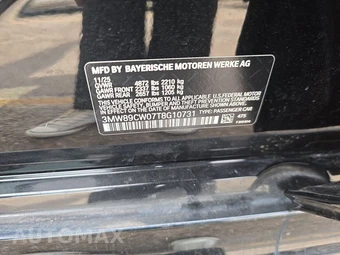 2026 BMW 3 Series Sedan 330i xDrive NA M SPORT LINE - miniatura 21