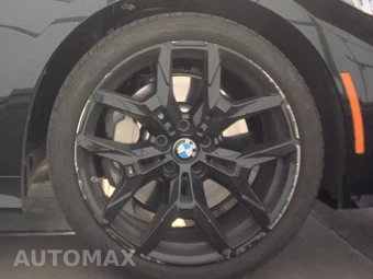 2026 BMW 3 Series Sedan 330i xDrive NA M SPORT LINE - miniatura 10