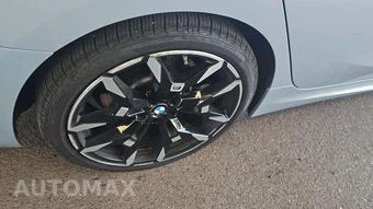 2026 BMW 3 Series Sedan 330i xDrive NA M SPORT LINE - miniatura 27