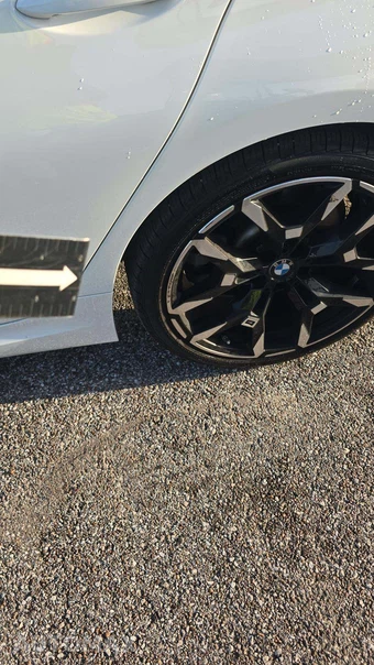 2026 BMW 3 Series Sedan 330i xDrive NA M SPORT LINE - miniatura 28