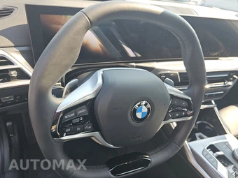 2026 BMW 3 Series Sedan 330i xDrive - miniatura 10