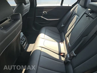 2026 BMW 3 Series Sedan 330i xDrive - miniatura 13