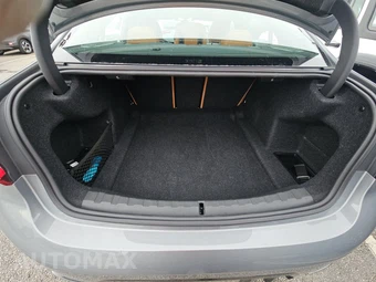 2026 BMW 3 Series Sedan M340i - miniatura 23