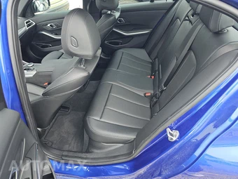 2026 BMW 3 Series Sedan M340i xDrive NA - miniatura 13