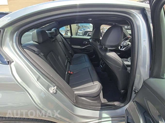 2026 BMW 3 Series Sedan M340i xDrive NA - miniatura 13