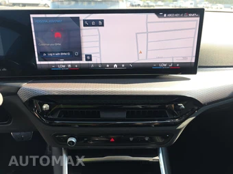 2026 BMW 3 Series Sedan M340i xDrive NA - miniatura 11