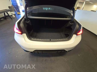 2026 BMW 3 Series Sedan M340i xDrive NA - miniatura 14