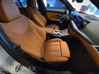 2026 BMW 3 Series Sedan M340i xDrive NA - miniatura 18