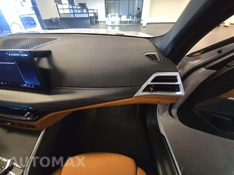 2026 BMW 3 Series Sedan M340i xDrive NA - miniatura 19
