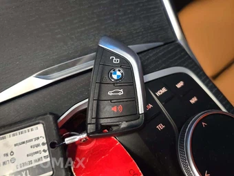 2026 BMW 3 Series Sedan M340i xDrive NA - miniatura 8