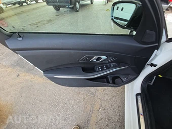 2026 BMW 3 Series Sedan M340i xDrive NA - miniatura 9
