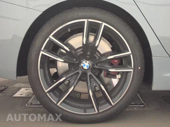 2026 BMW 3 Series Sedan M340i xDrive NA – miniatura 11