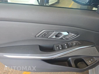 2026 BMW 3 Series Sedan M340i xDrive NA – miniatura 15