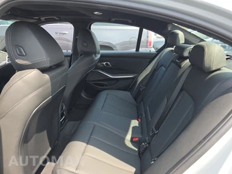 2026 BMW 3 Series Sedan M340i xDrive – miniatura 19