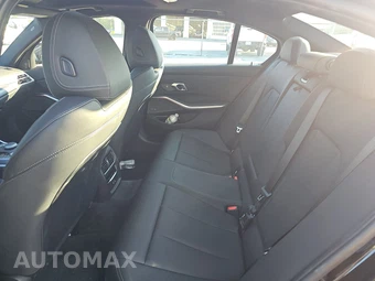 2026 BMW 3 Series Sedan M340i xDrive - miniatura 13