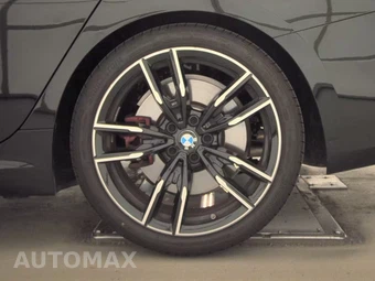 2026 BMW 3 Series Sedan M340i xDrive - miniatura 12