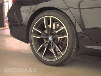 2026 BMW 3 Series Sedan M340i xDrive – miniatura 11