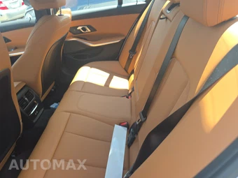 2026 BMW 3 Series Sedan M340i xDrive - miniatura 13