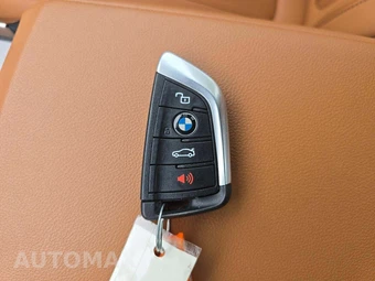 2026 BMW 4 Series Convertible 430i xDrive M SPORT LINE - miniatura 5