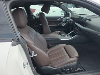 2026 BMW 4 Series Coupe 430i xDrive M SPORT LINE - miniatura 14