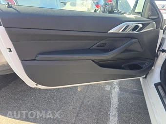 2026 BMW 4 Series Coupe 430i xDrive - miniatura 9