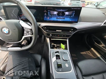 2026 BMW 4 Series Coupe 430i xDrive - miniatura 17