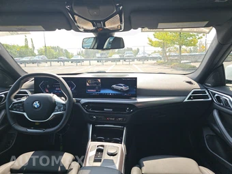 2026 BMW 4 Series Gran Coupe 430i xDrive Sedan - miniatura 17