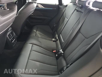 2026 BMW 4 Series Gran Coupe 430i xDrive Sedan - miniatura 19